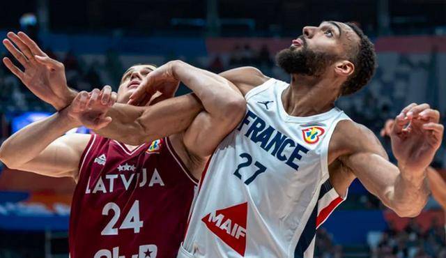 韩国队碾压法国队,波尔高光表现 韩国队碾压法国队,波尔高光表现