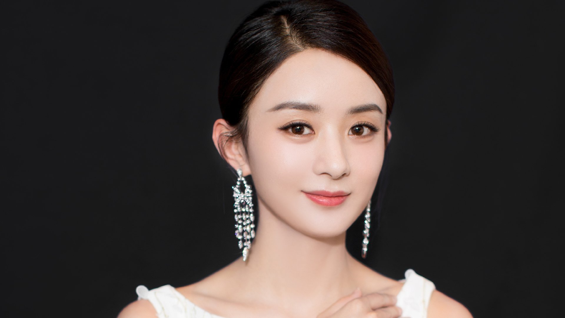 雷恩强行终结摩纳哥不败神话，法比尼奥关键先生一锤定音