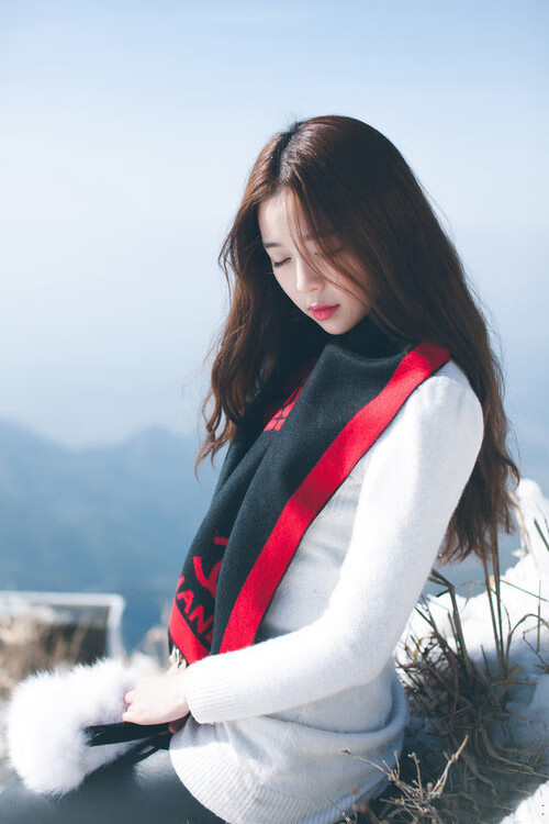 从争议到喝彩，米切尔一役击碎质疑，深圳险胜猛龙见证新核诞生